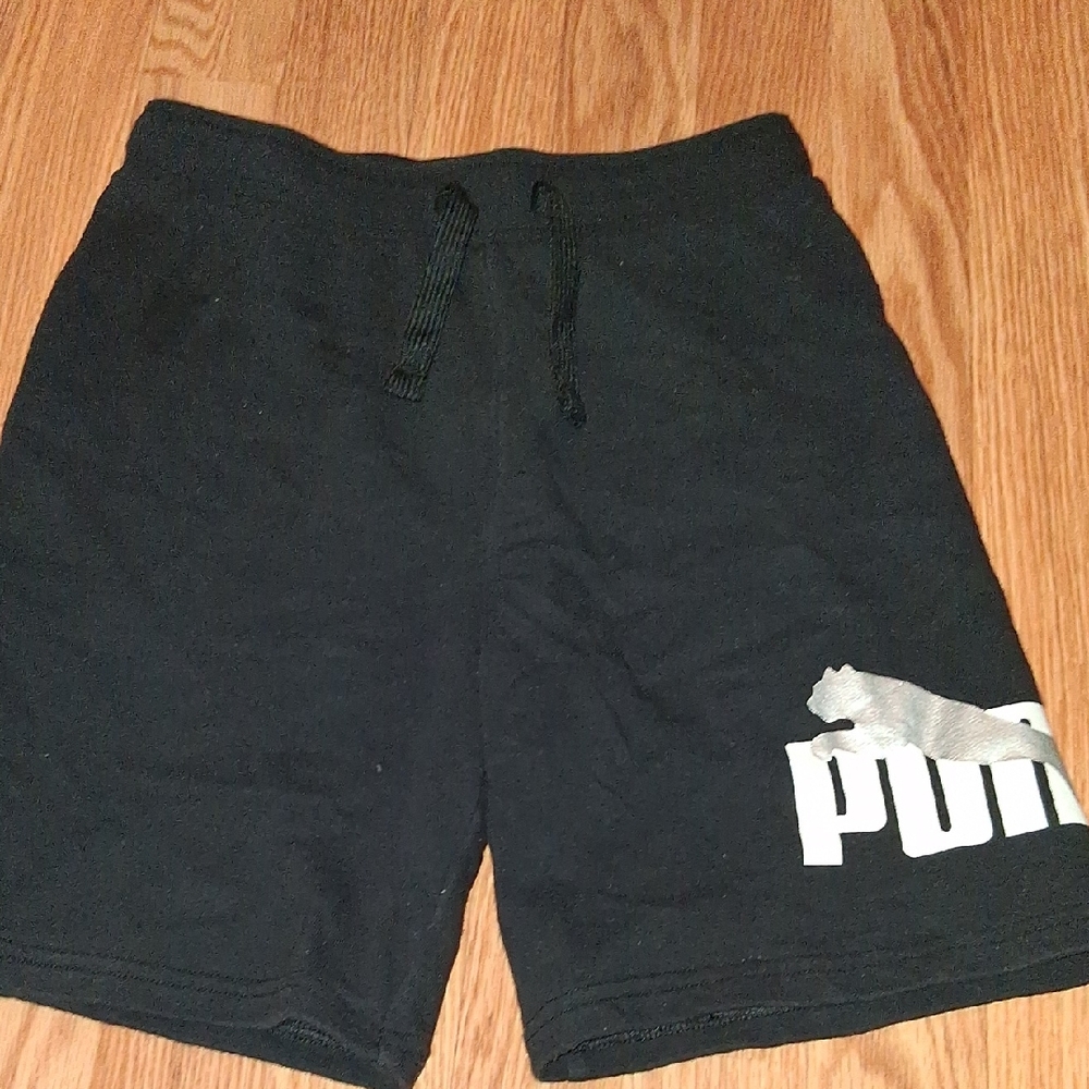 10/12 Boy Puma Black Athletic Shorts with Elastic Waistband
